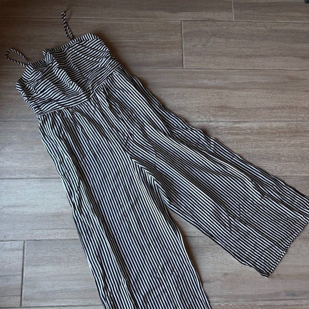 NWT Black & White Striped One-Piece Jumpsuit - XL